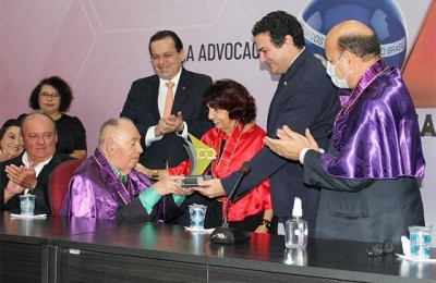 OAB-PI homenageia o centenário de nascimento de Celso Barros
